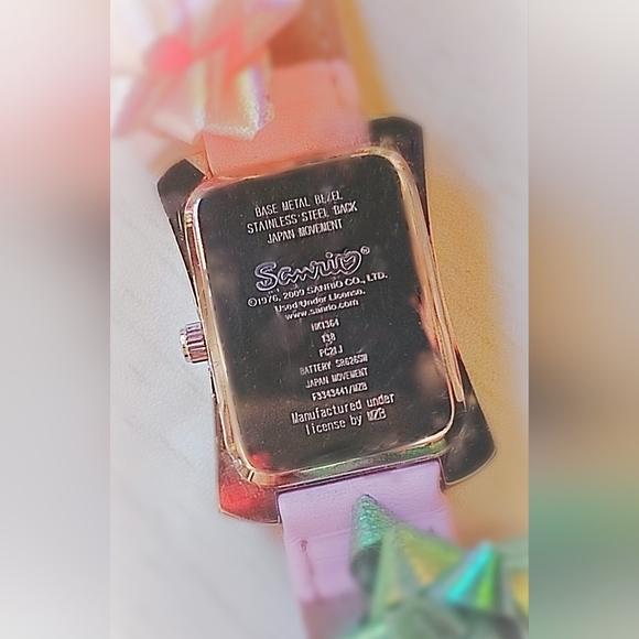 VINTAGE 1996 HELLO KITTY WATCH - Picture 2 of 7